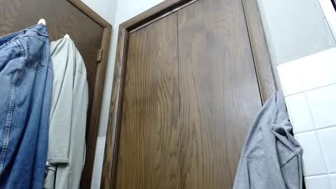 Snapshot of junk_yard_dog chatting on 01-16-25, 12:42 Dave online show from 01-16-25, 12:42