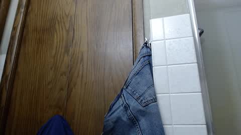 Snapshot of junk_yard_dog chatting on 01-31-25, 01:56 Dave online show from 01-31-25, 01:56