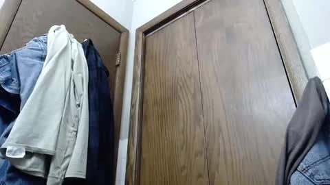 Snapshot of junk_yard_dog chatting on 02-05-25, 02:37 Dave online show from 02-05-25, 02:37