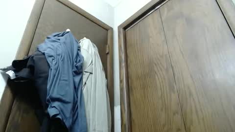 Dave online show from 04-27-26, 01:20