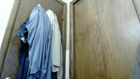 Snapshot of junk_yard_dog chatting on 06-21-26, 12:52 Dave online show from 06-21-26, 12:52