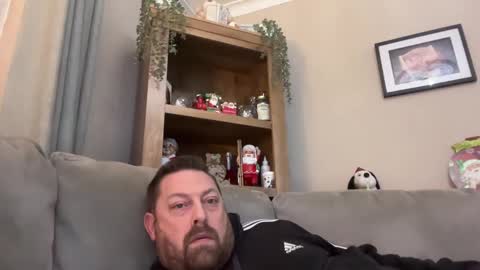 Snapshot of junky345 chatting on 12-12-24, 07:15 Junky online show from 12-12-24, 07:15