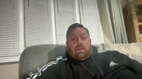 Snapshot of junky345 chatting on 03-04-25, 09:54 Junky online show from 03-04-25, 09:54