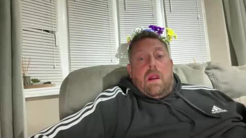 Junky online show from 04-27-26, 09:13