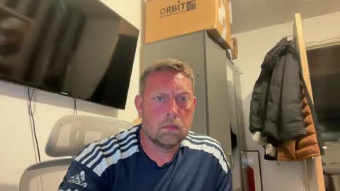 Junky online show from 06-28-26, 09:32