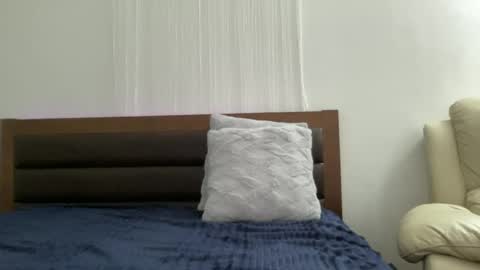 junovaughn online show from 06-28-26, 02:17