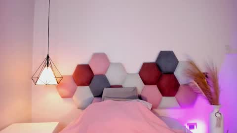 Snapshot of jupiterfoxxxx chatting on 10-24-25, 12:52 Jupiter Fox online show from 10-24-25, 12:52