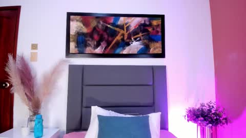 Snapshot of jupiterfoxxxx chatting on 11-30-25, 12:03 Jupiter Fox online show from 11-30-25, 12:03