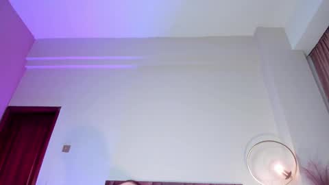 Jupiter Fox online show from 03-27-26, 01:00