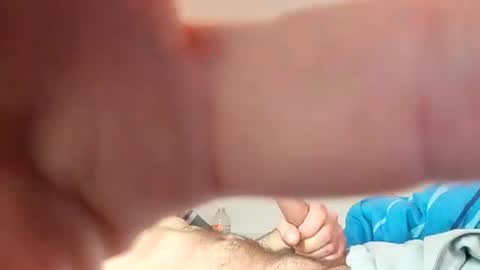 Snapshot of jurokplayer36 chatting on 10-27-25, 09:46 Yuri online show from 10-27-25, 09:46