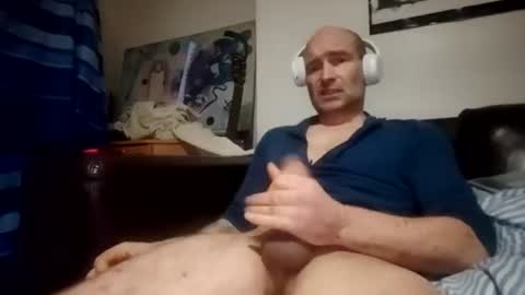 Snapshot of jurokplayer36 chatting on 12-15-25, 04:00 Yuri online show from 12-15-25, 04:00