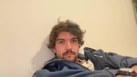 Snapshot of just_a_guy_with_a_big_cock chatting on 10-20-25, 07:25 just_a_guy_with_a_big_cock online show from 10-20-25, 07:25