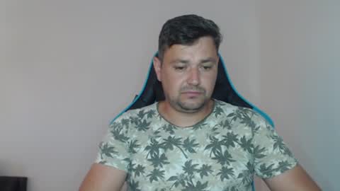 Snapshot of just_a_nice_guy_27 chatting on 07-05-26, 11:28 Alex online show from 07-05-26, 11:28