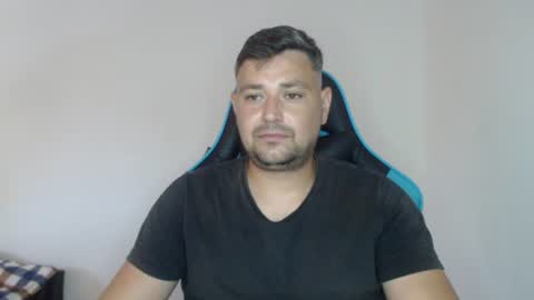 Snapshot of just_a_nice_guy_27 chatting on 07-07-26, 11:36 Alex online show from 07-07-26, 11:36