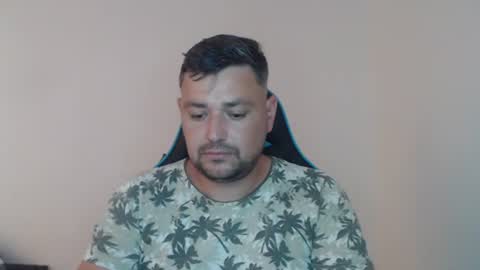 Snapshot of just_a_nice_guy_27 chatting on 07-09-26, 11:25 Alex online show from 07-09-26, 11:25