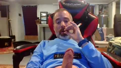 Snapshot of just_chillinwithya chatting on 02-01-25, 10:44 Your Zaddy online show from 02-01-25, 10:44