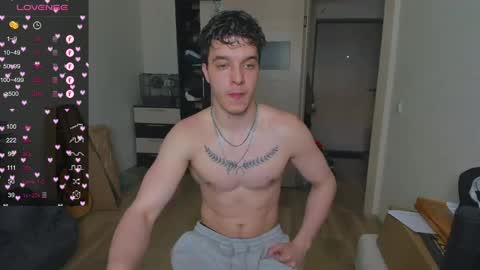 Snapshot of just_edwins chatting on 06-07-26, 06:00 Edwins online show from 06-07-26, 06:00