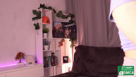 Snapshot of just_emmy chatting on 12-13-24, 05:16 just call me Emmy online show from 12-13-24, 05:16