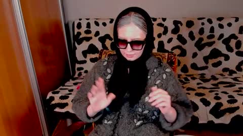 Snapshot of just_fucked chatting on 02-11-25, 03:29 Nika and Mark online show from 02-11-25, 03:29