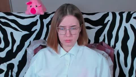 Snapshot of just_fucked chatting on 03-05-25, 06:23 Nika and Mark online show from 03-05-25, 06:23