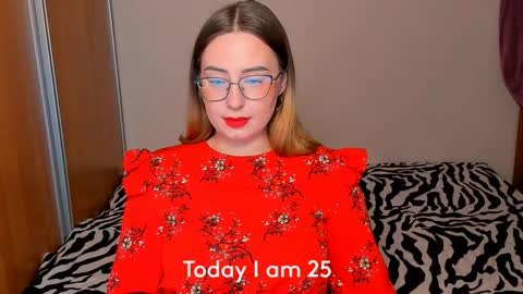 Snapshot of just_fucked chatting on 09-25-25, 12:14 Nika and Mark online show from 09-25-25, 12:14