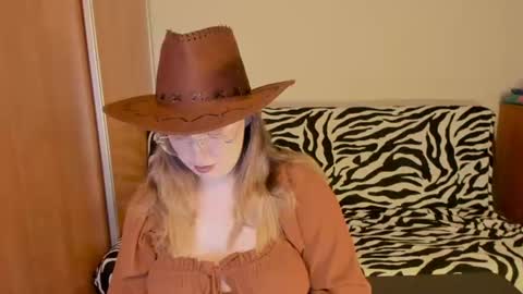 Nika and Mark online show from 06-23-26, 04:16