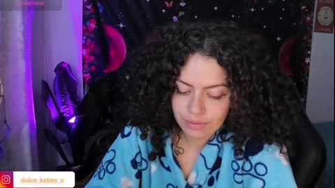 Snapshot of just_katiex chatting on 01-15-25, 02:17 Sofia online show from 01-15-25, 02:17