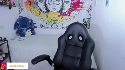 Sofia online show from 02-04-26, 06:58