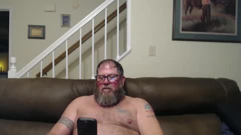 Snapshot of justaguyandnaked chatting on 09-30-25, 10:26 justaguyandnaked online show from 09-30-25, 10:26