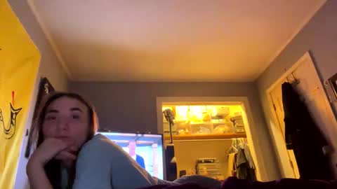 Snapshot of justask209 chatting on 02-09-26, 12:09 JustAsk209 online show from 02-09-26, 12:09