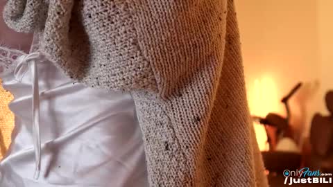 Billie  B  William online show from 10-09-25, 06:11