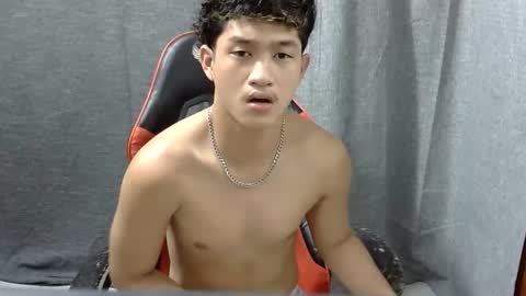 Cyril online show from 04-09-26, 01:16