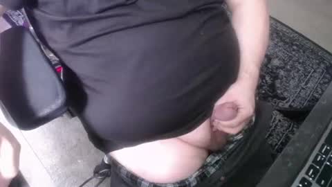 Snapshot of justchillinhey5776 chatting on 07-27-26, 05:31 Rick online show from 07-27-26, 05:31