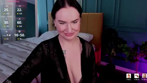 Miss Grace online show from 04-26-26, 07:39