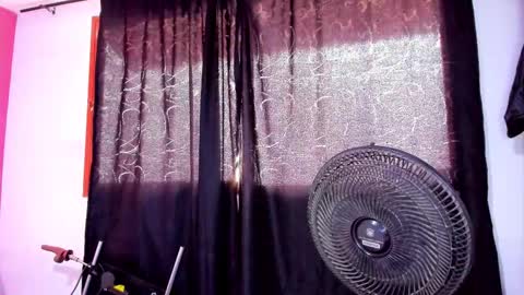 JUSTIN Y JAZMIN online show from 01-15-26, 07:06