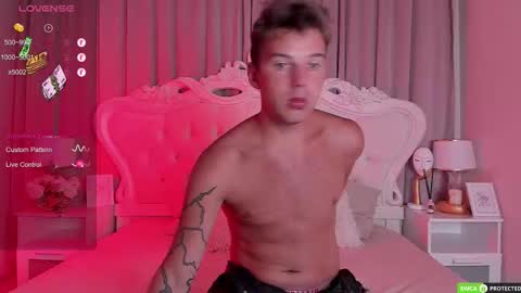 Arthur online show from 11-27-25, 03:19