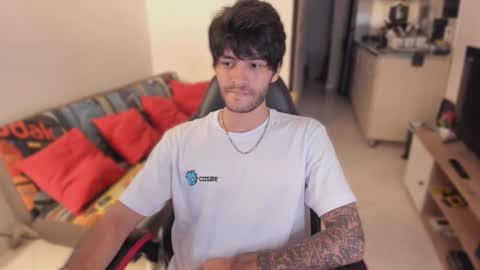 Snapshot of justin_stark1 chatting on 10-24-25, 09:11 Diego online show from 10-24-25, 09:11