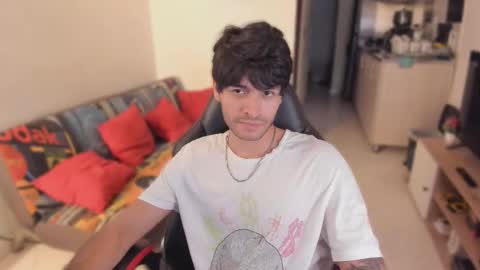 Snapshot of justin_stark1 chatting on 11-06-25, 10:21 Diego online show from 11-06-25, 10:21