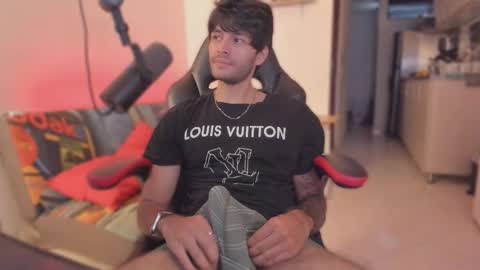 Snapshot of justin_stark1 chatting on 11-08-25, 09:57 Diego online show from 11-08-25, 09:57