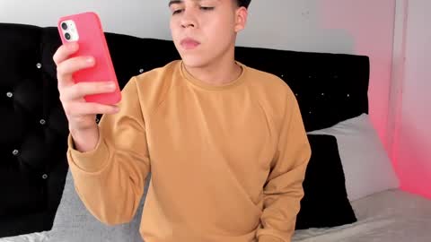 Justin online show from 02-05-25, 04:16