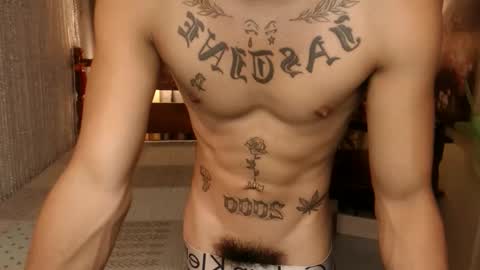 Snapshot of justine_hunk chatting on 11-09-25, 01:59 justine_hunk online show from 11-09-25, 01:59