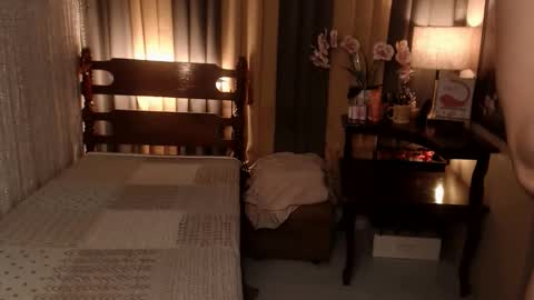 justine_hunk online show from 04-23-26, 06:14