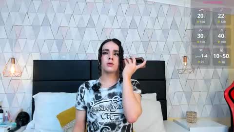 Snapshot of justineperry chatting on 11-30-25, 04:05 Justine online show from 11-30-25, 04:05