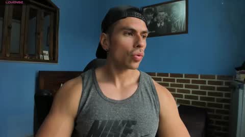 Snapshot of justinkart chatting on 10-25-25, 03:29 justinkart online show from 10-25-25, 03:29