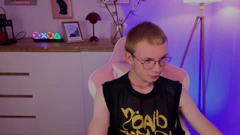 justleo_ online show from 08-08-26, 10:12