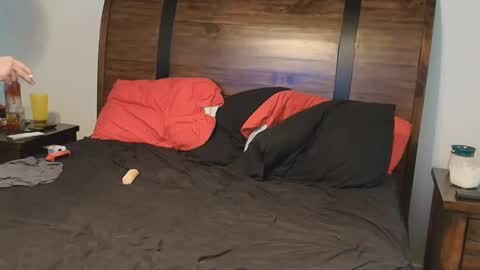 Snapshot of justmarriednsharing chatting on 02-05-25, 07:20 Riley and Jeff online show from 02-05-25, 07:20