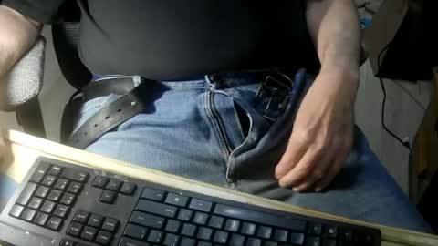 Justme39057 online show from 06-14-26, 08:00
