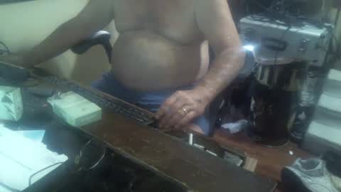 justmeohio online show from 10-11-25, 02:48