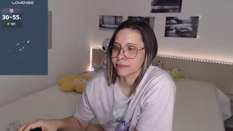 Julie online show from 12-31-24, 08:37