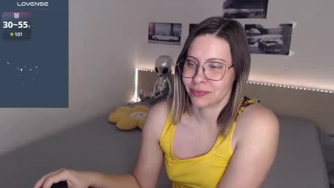 Julie online show from 01-23-25, 05:02